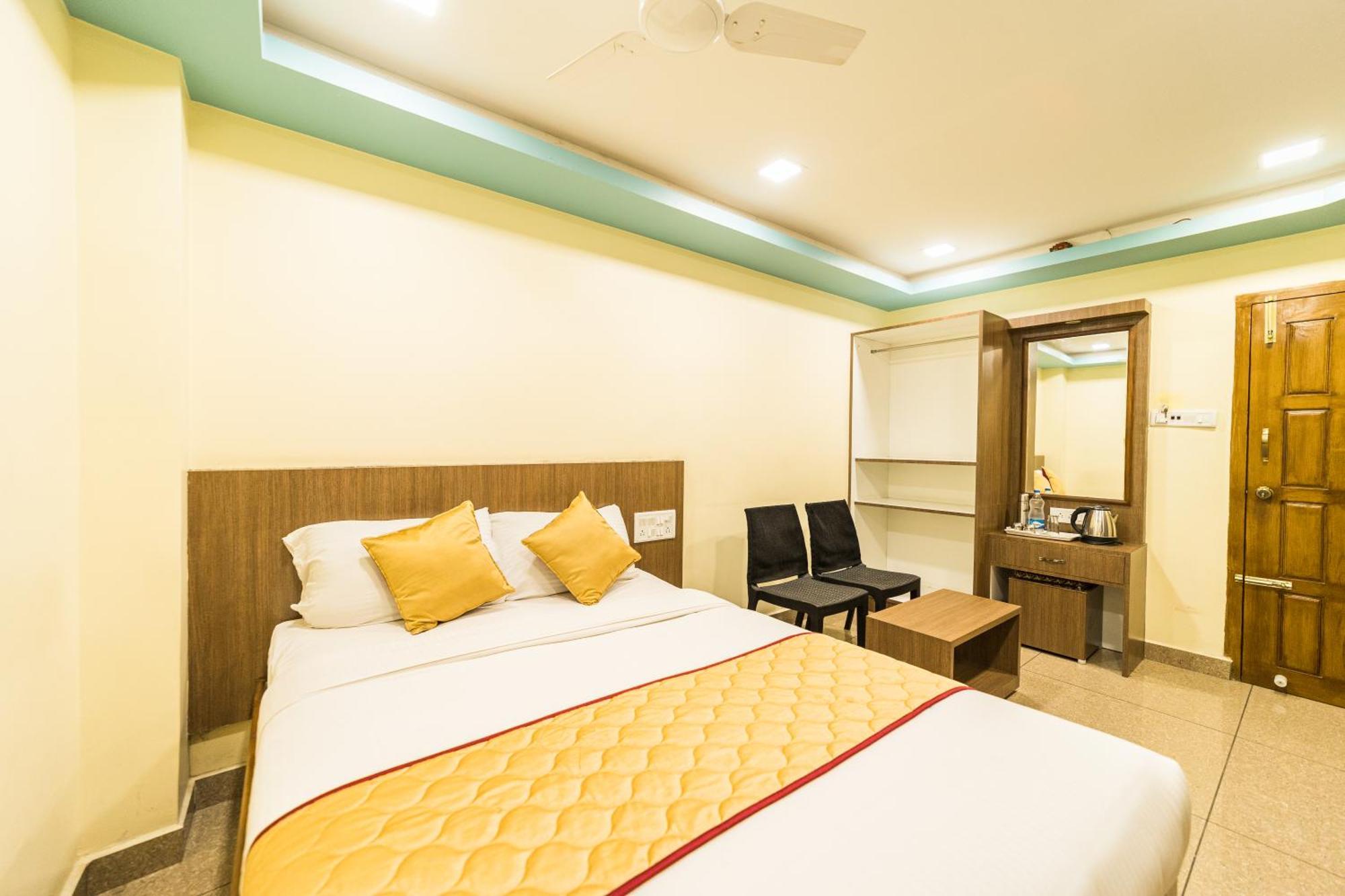 Sau Residency Hotel Kanchipuram Exterior foto